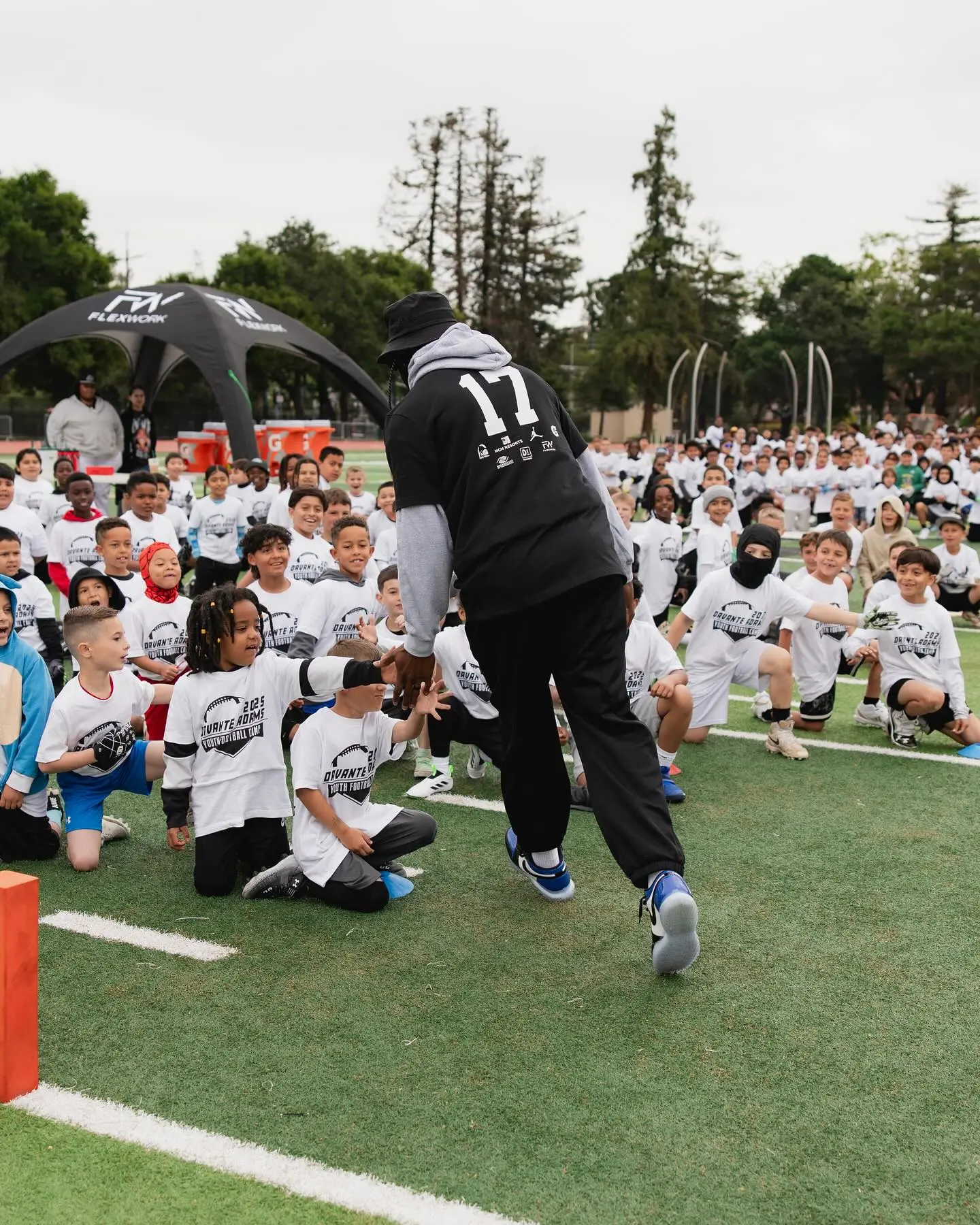 NFL star looks to expand youth impact with upcoming financial literacy summit announcement