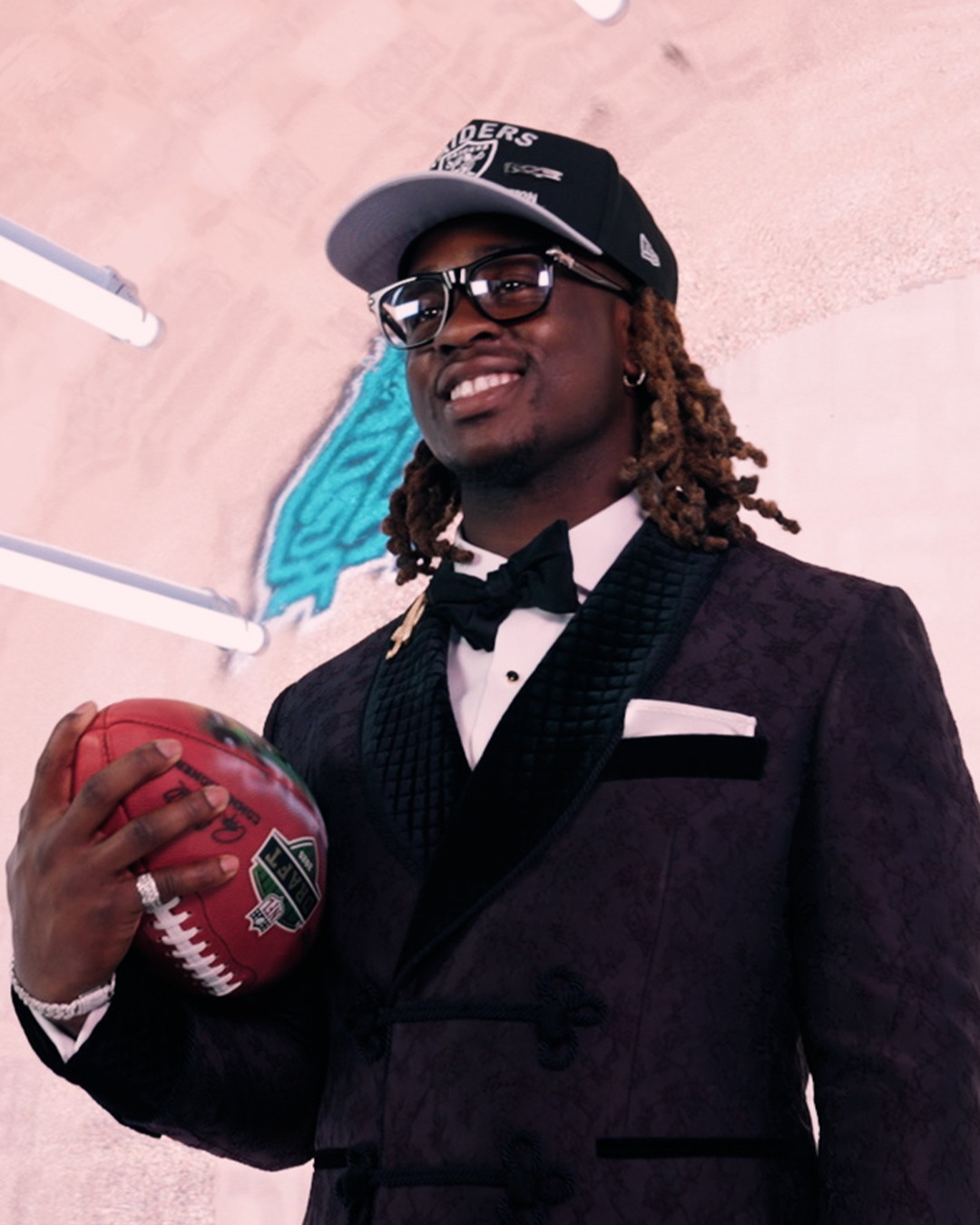 Las Vegas Raiders Celebrate Memorable Draft Night With New Picks Las Vegas Raiders Celebrate Memorable Draft Night With New Picks