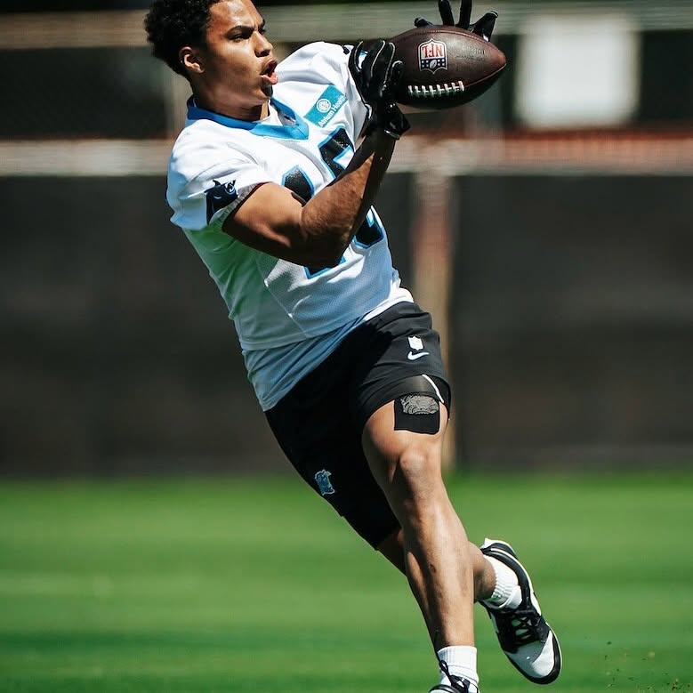 Carolina Panthers Stay Active On Social Media