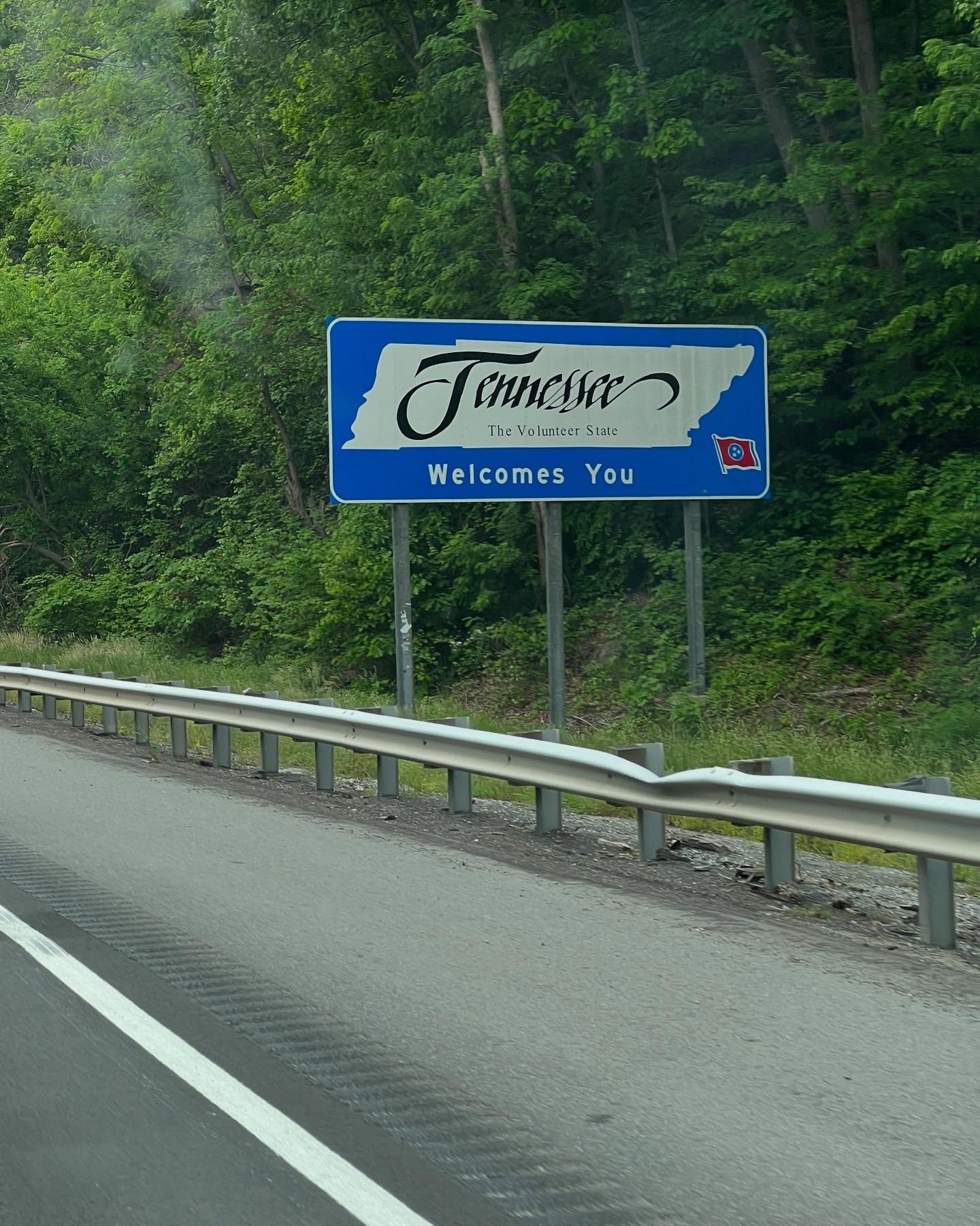 Johnny Hekker’s Tennessee Road Trip NFL punter Johnny Hekker embarks on a Tennessee road trip, sparking fresh excitement 2day!