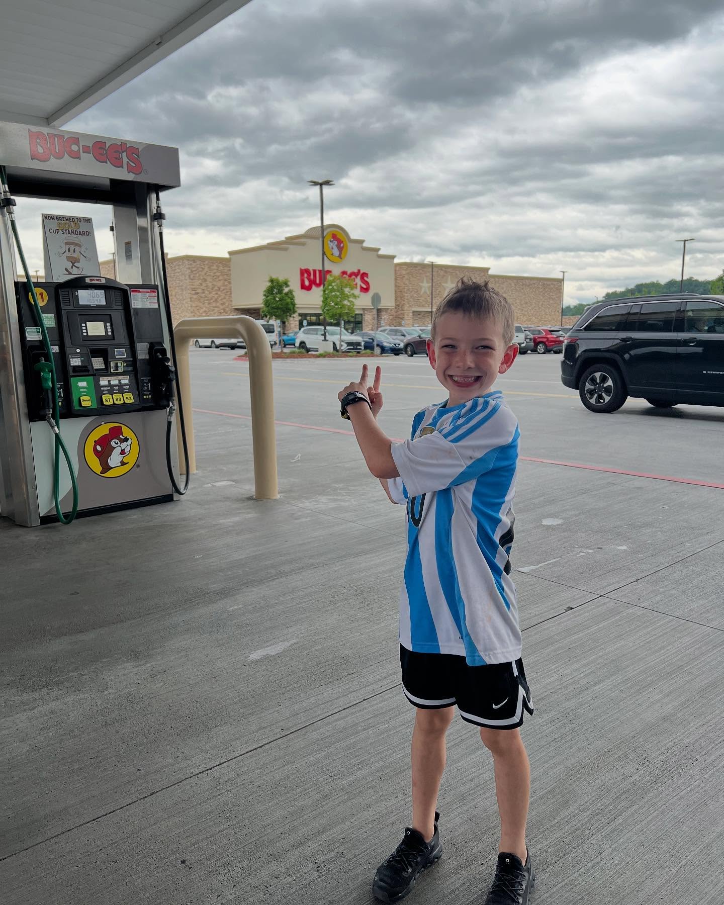 Johnny Hekker’s Tennessee Road Trip