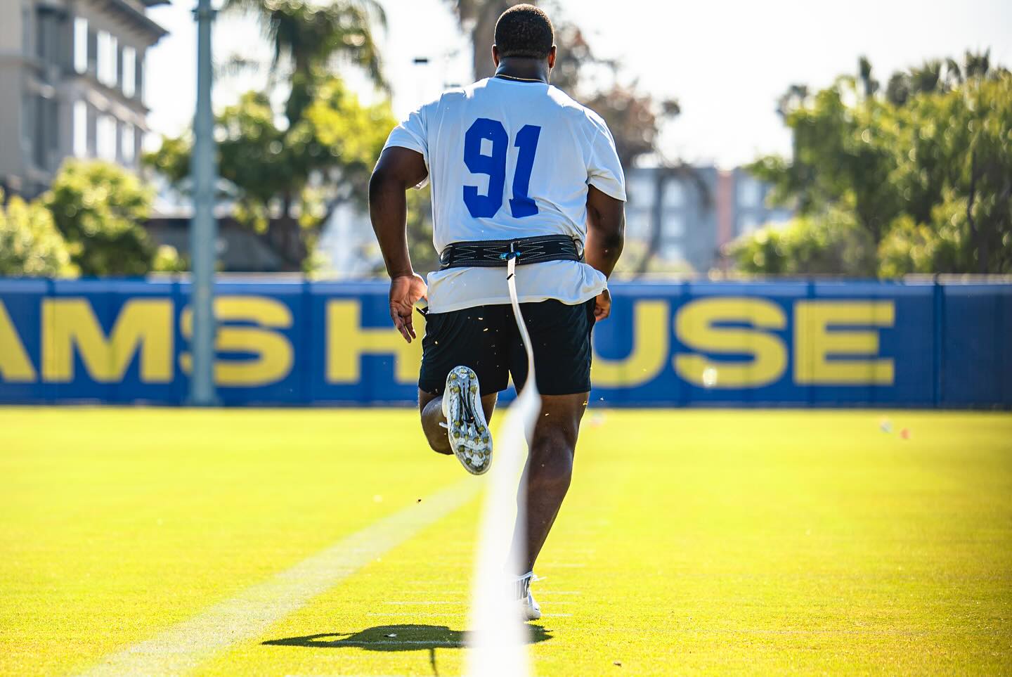 Peekaboo: Kobie Turner Makes A Bold Rookie Entrance