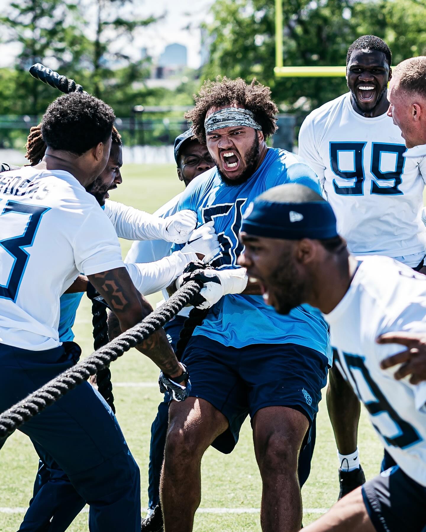 The Art Of Tug Of War: Titans Showcase Creative Vision